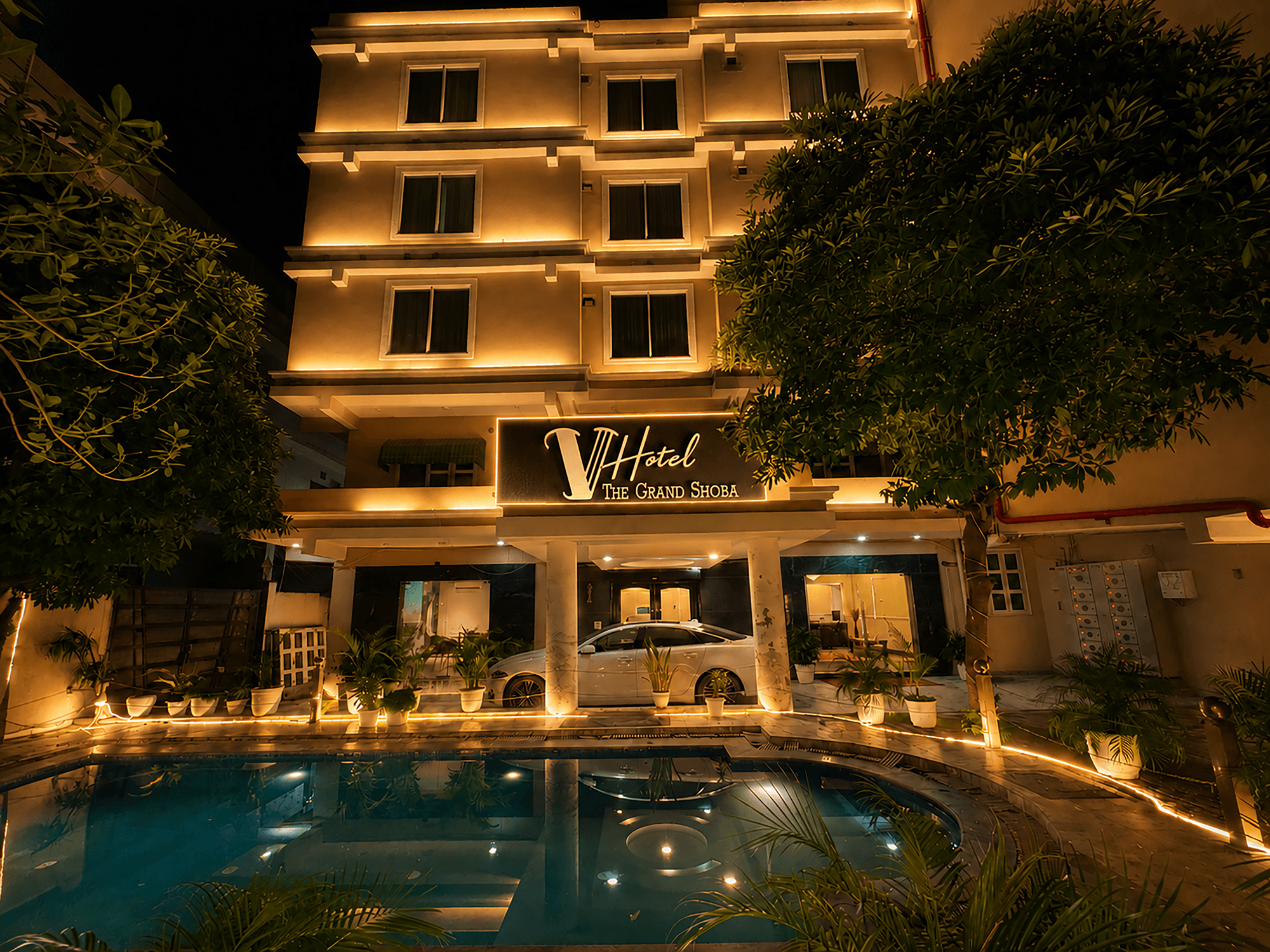 Hotel The Grand Shoba view 2
